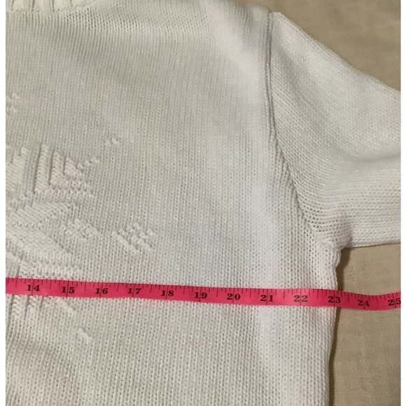 Vintage Ivory Turtleneck Pullover Sweater With Snowflake Knit Design Size M - Picture 9 of 10
